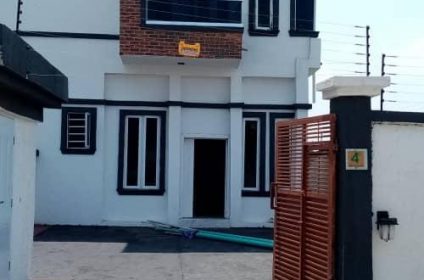 4 bedroom semi detached duplex with personal gate in 2nd toll gate orchid ikota lekki lagos